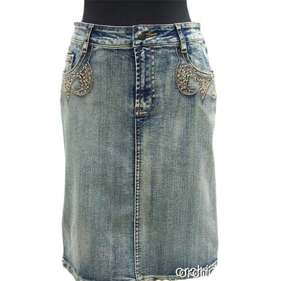 Cache Denim Metallic Rhinestone Crown Skirt New Stretch 5 Pocket Design $138 NWT - Picture 2 of 5